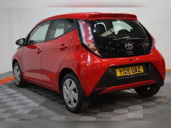 Used Toyota AYGO 2015 for sale - 76803543: Photo