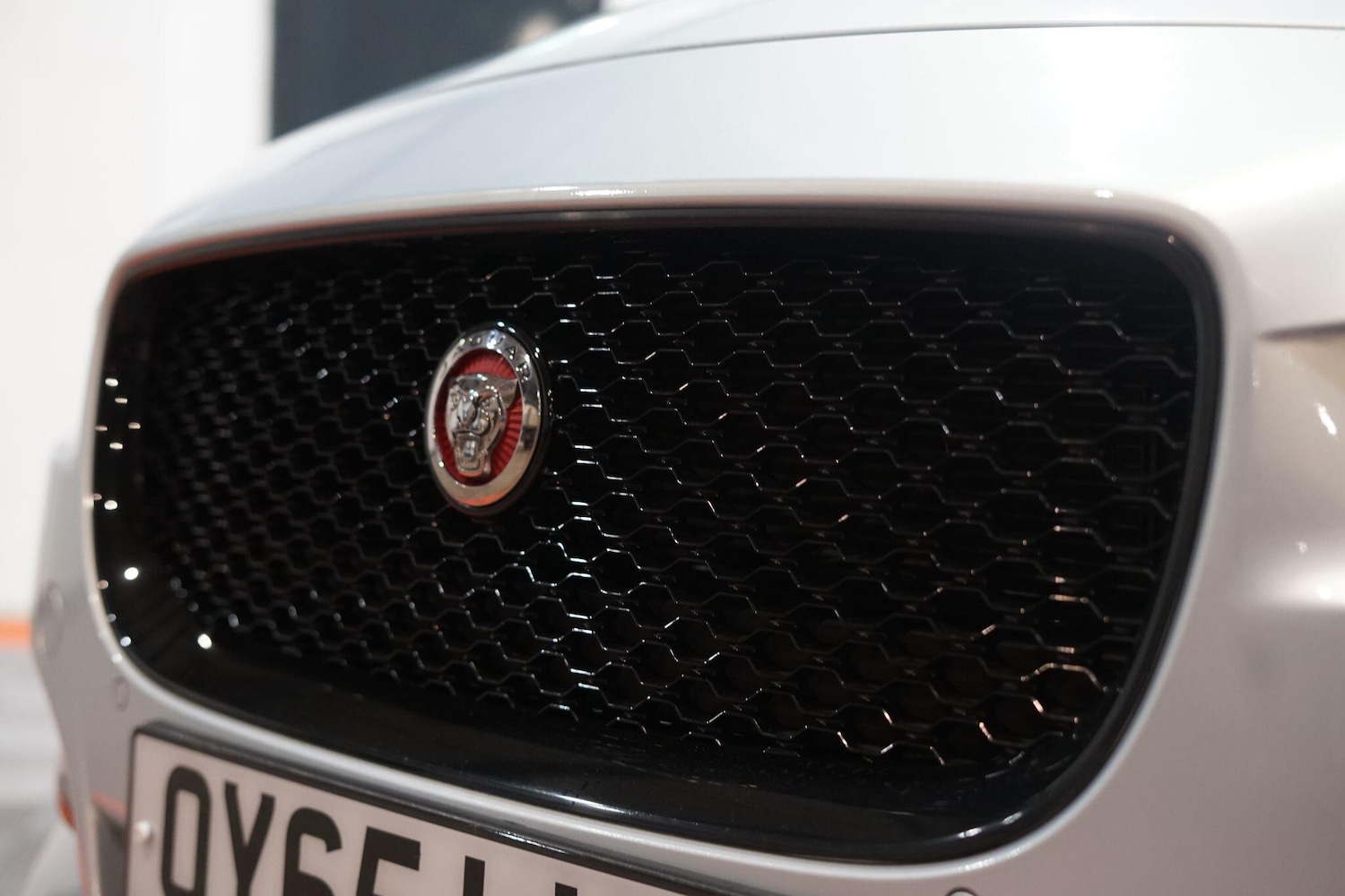 Used Jaguar XE 2015 for sale - 76803562: Photo 58