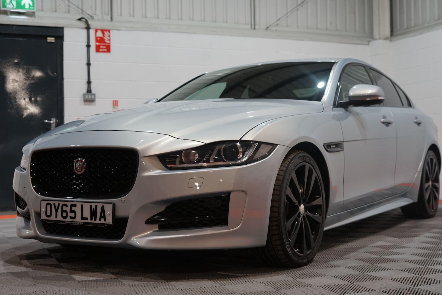 Used Jaguar XE 2015 for sale - 76803562: Photo 8