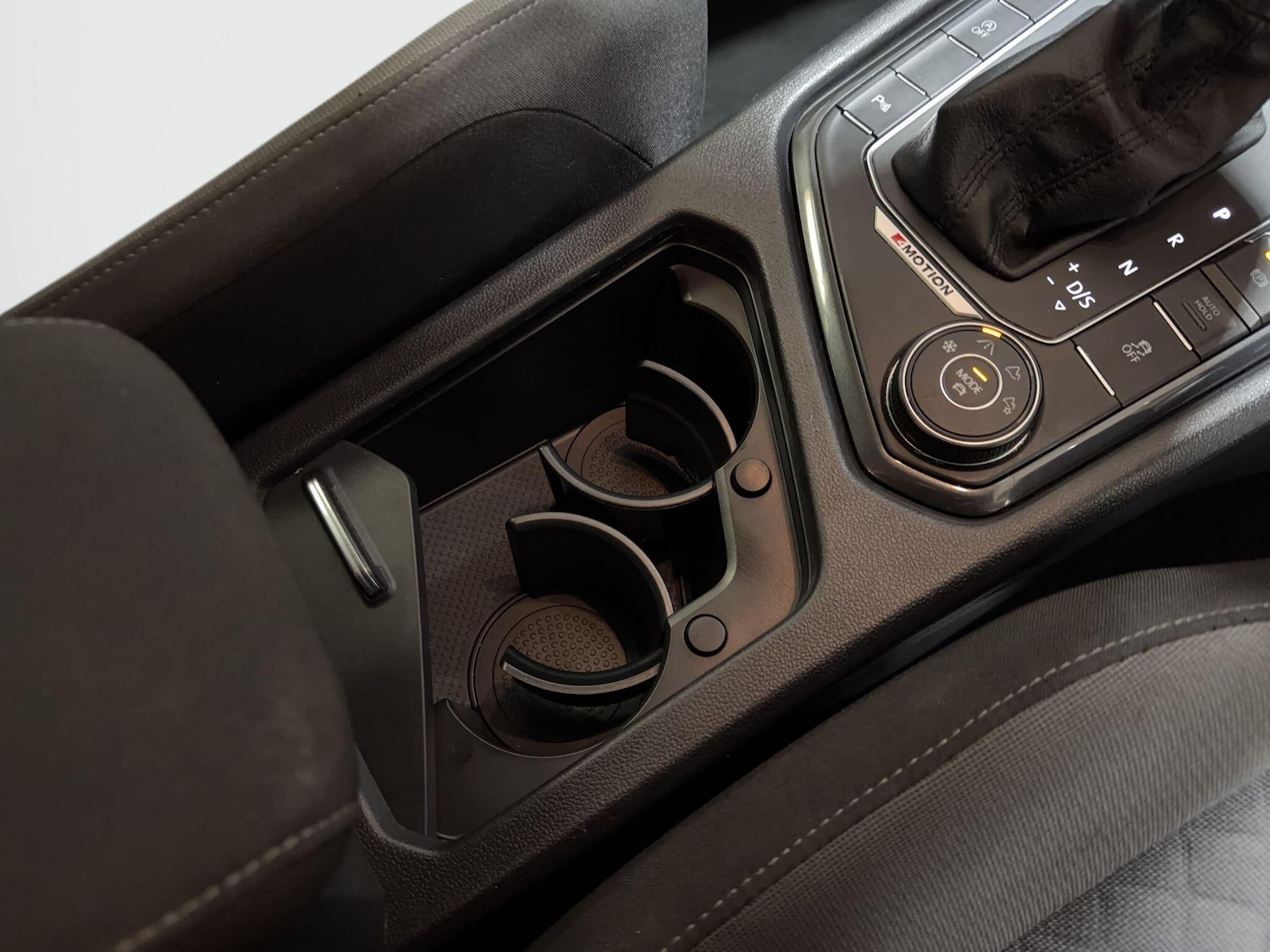 Used Volkswagen Tiguan for sale - 77808749: Photo 28