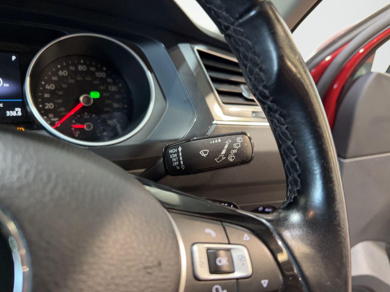 Used Volkswagen Tiguan for sale - 77808749: Photo 36