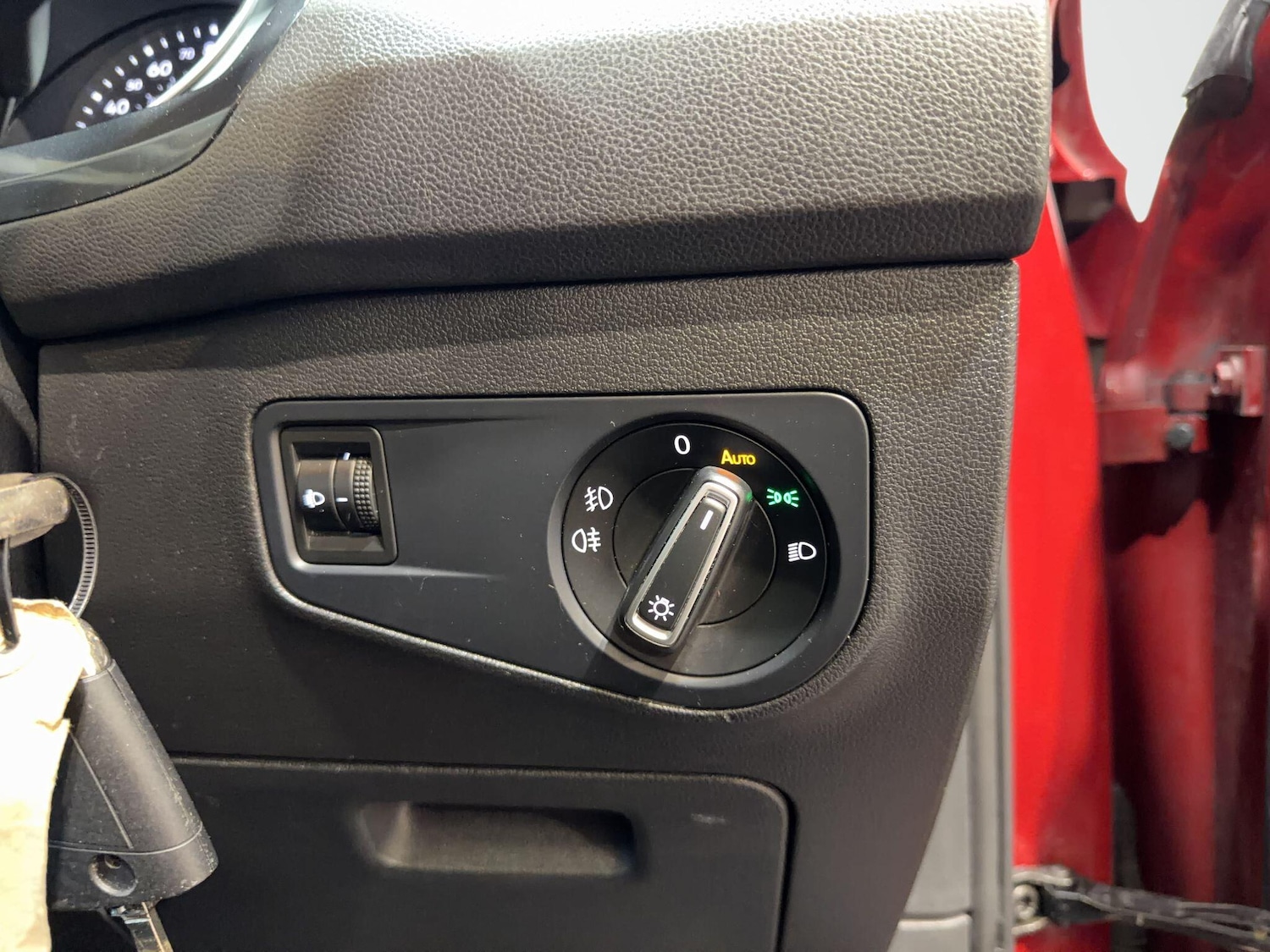 Used Volkswagen Tiguan for sale - 77808749: Photo 39