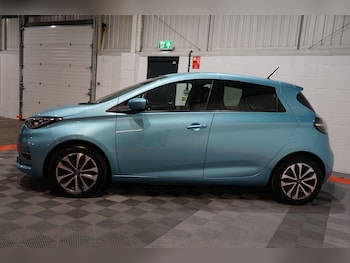 Used Renault Zoe 2020 for sale - 76975444: Photo