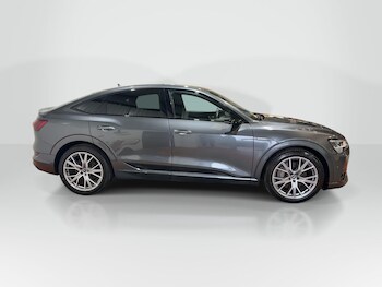 Used Audi e-tron 2021 for sale - 77784809: Photo