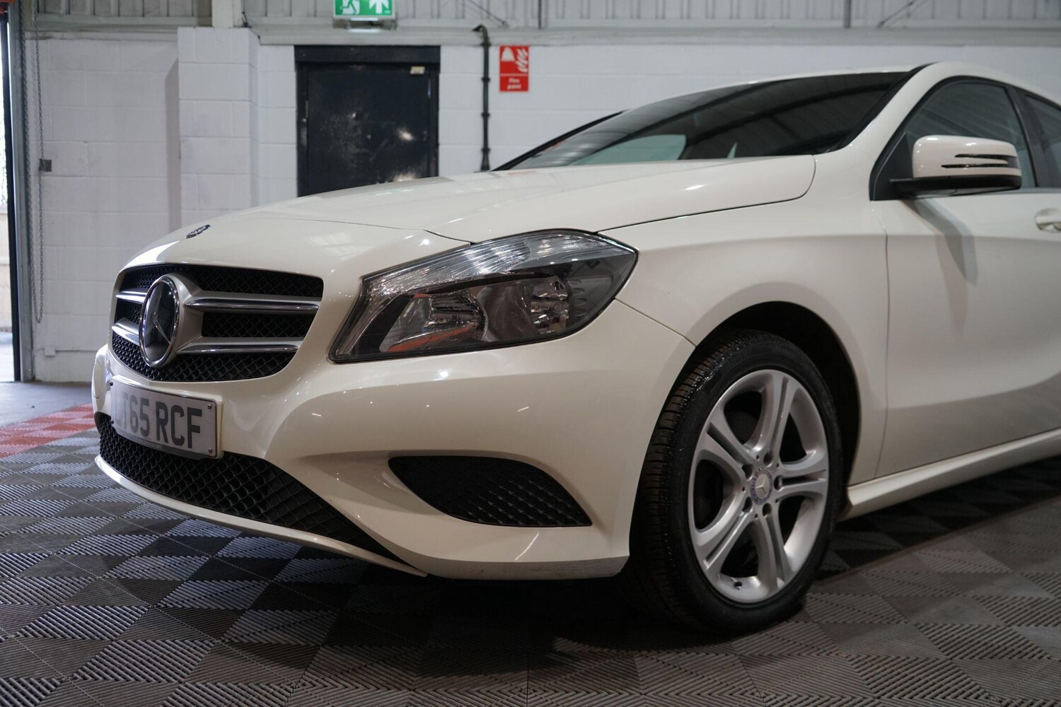 Used Mercedes-Benz A-Class 2015 for sale - 77838456: Photo 15