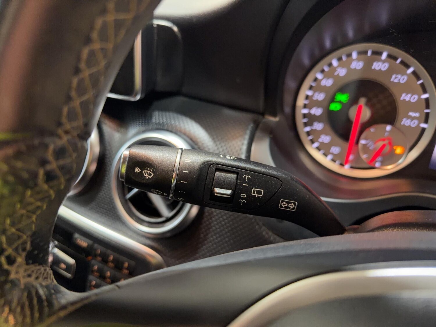 Used Mercedes-Benz A-Class 2015 for sale - 77838456: Photo 39