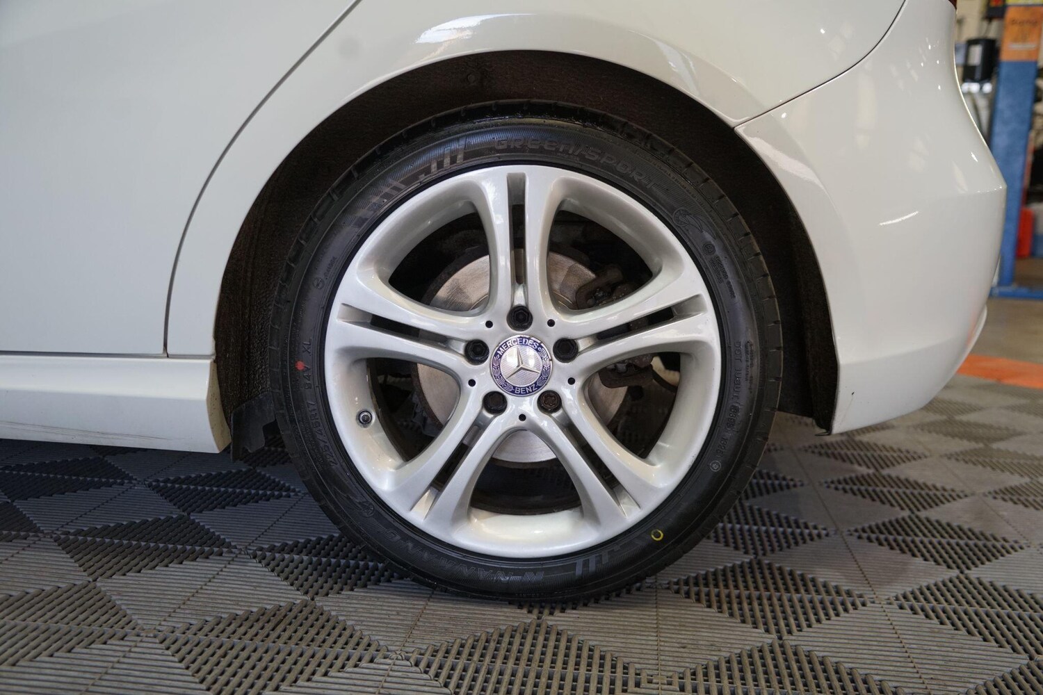 Used Mercedes-Benz A-Class 2015 for sale - 77838456: Photo 6