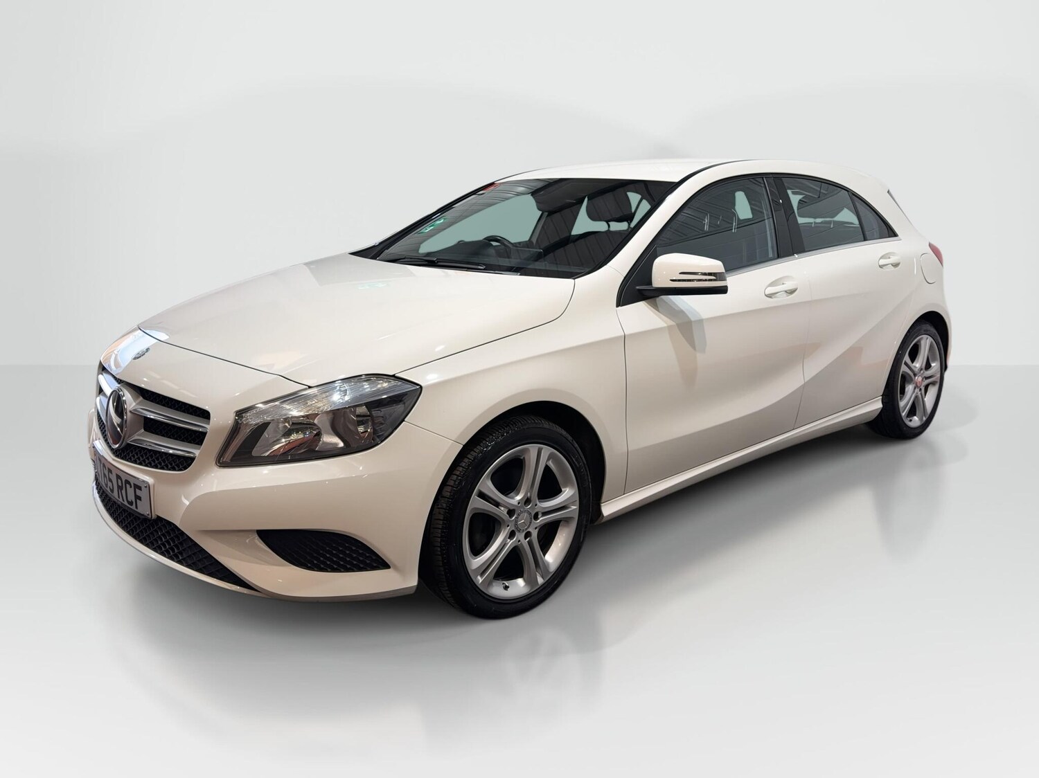 Used Mercedes-Benz A-Class 2015 for sale - 77838456: Photo 8