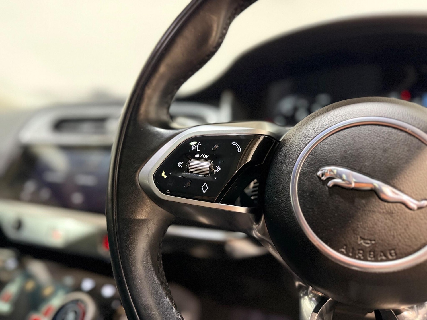 Used Jaguar I-Pace 2021 for sale - 76886731: Photo 38