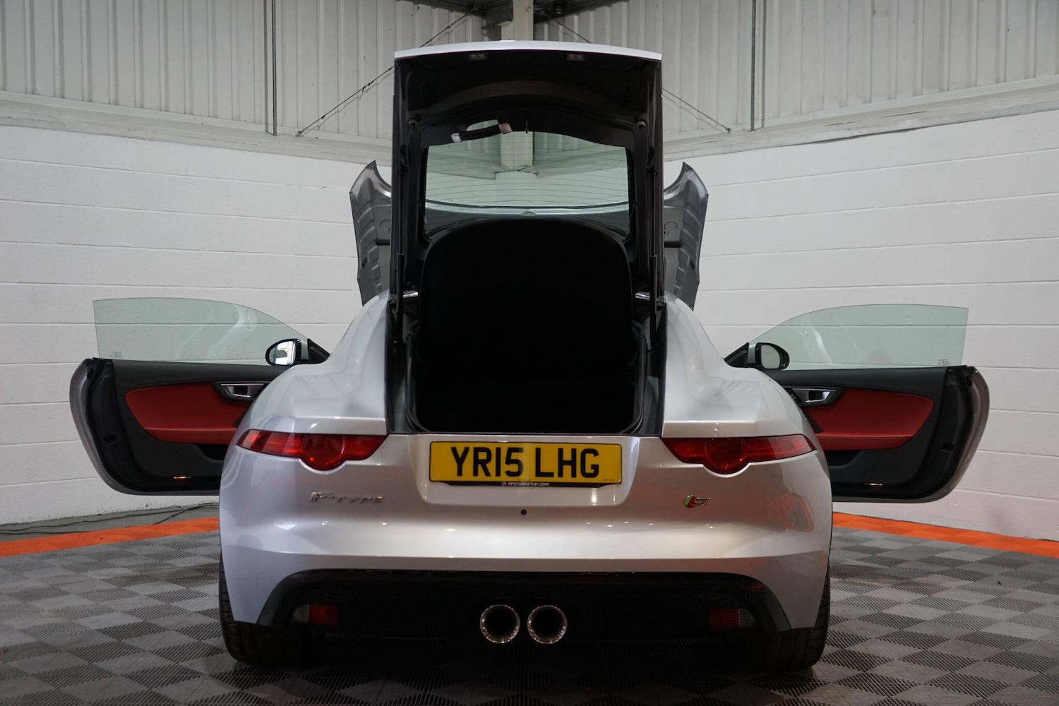 Used Jaguar F-Type 2015 for sale - 77203888: Photo 15