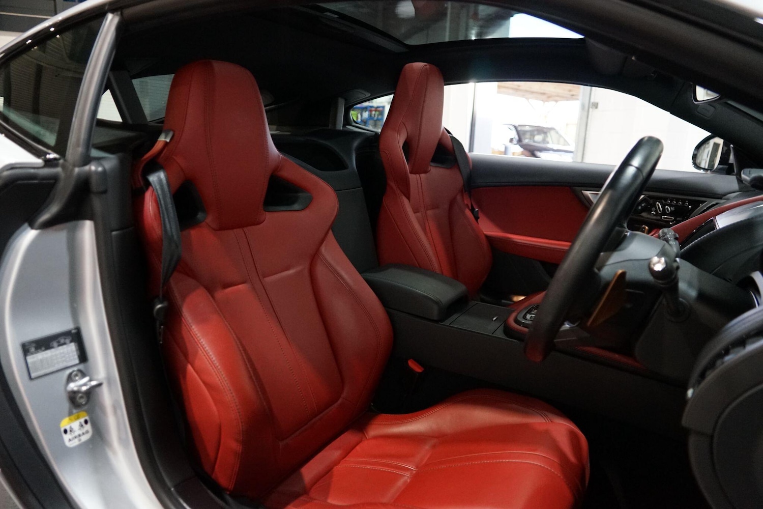 Used Jaguar F-Type 2015 for sale - 77203888: Photo 25