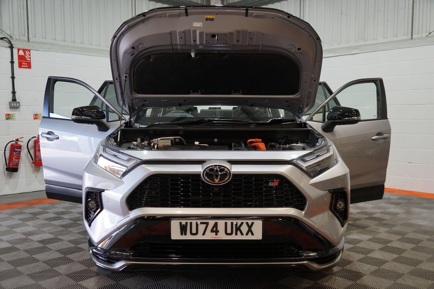 Used Toyota RAV4 2024 for sale - 78048192: Photo 11