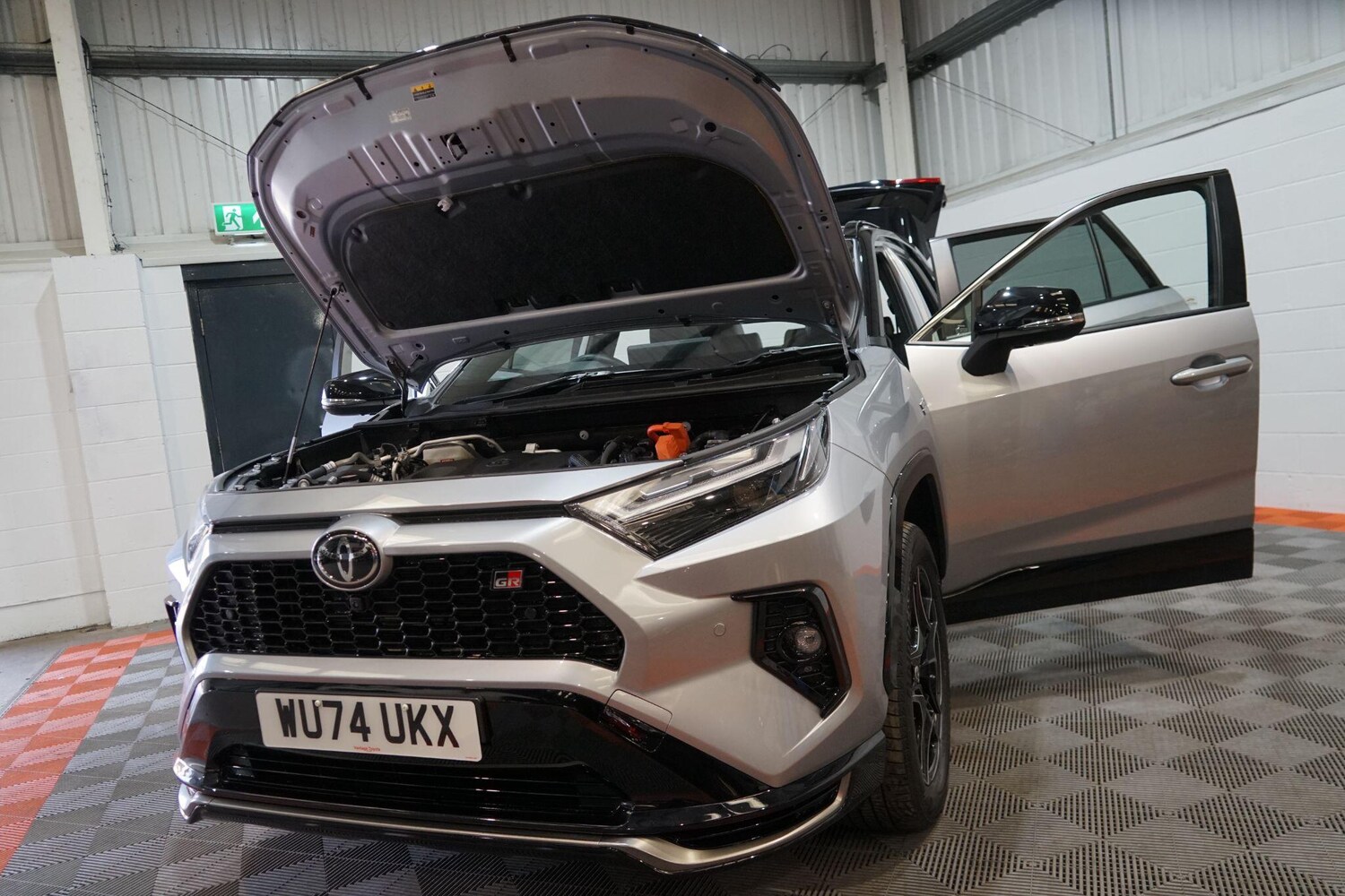 Used Toyota RAV4 2024 for sale - 78048192: Photo 12