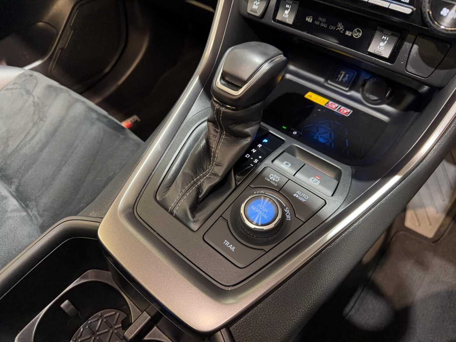 Used Toyota RAV4 2024 for sale - 78048192: Photo 23