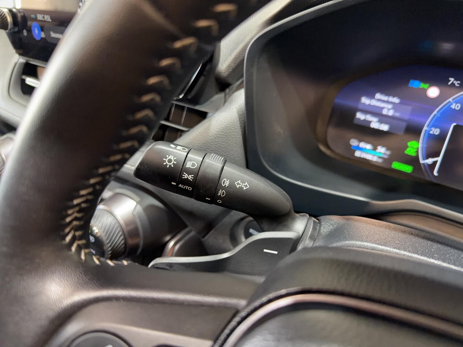 Used Toyota RAV4 2024 for sale - 78048192: Photo 34