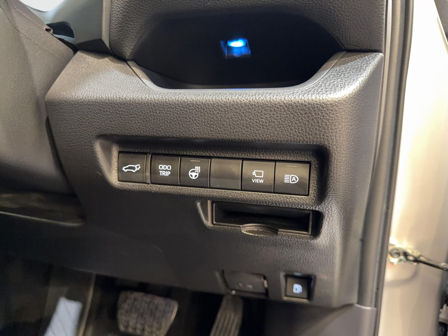 Used Toyota RAV4 2024 for sale - 78048192: Photo 36