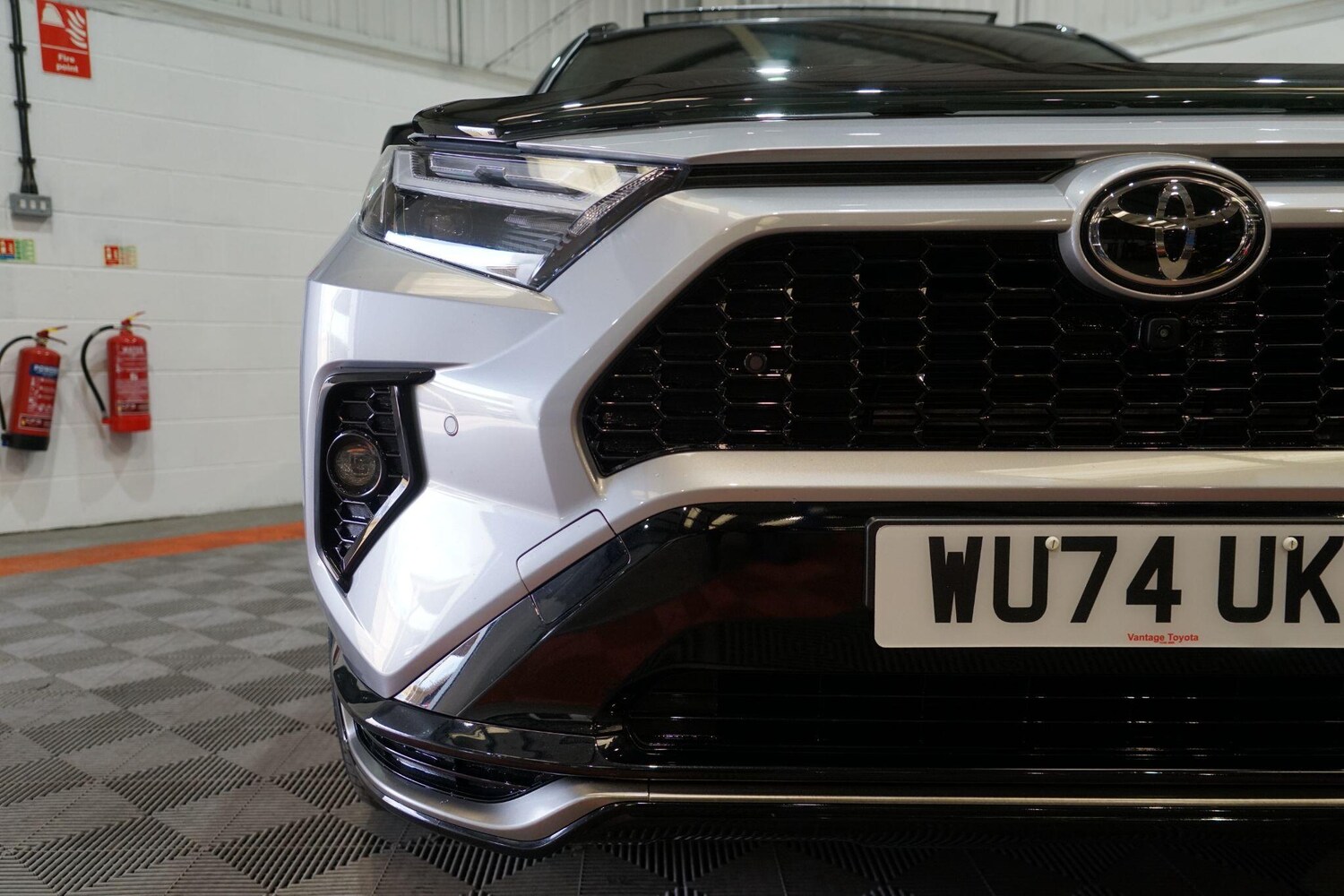 Used Toyota RAV4 2024 for sale - 78048192: Photo 79