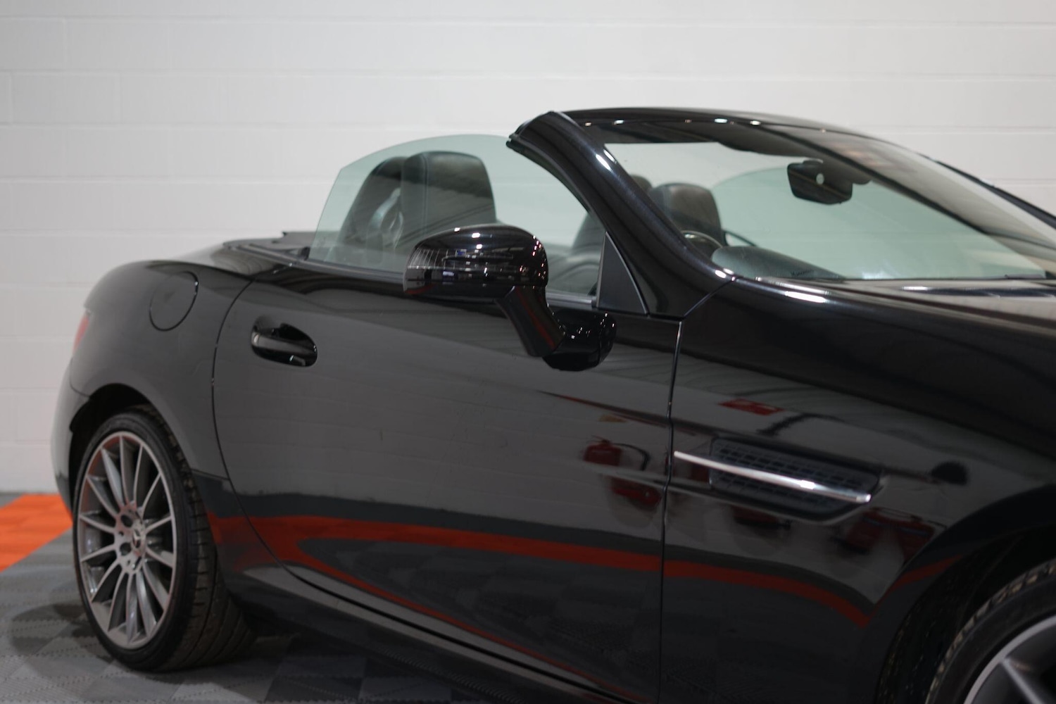 Used Mercedes-Benz SLC 2018 for sale - 76803558: Photo 20