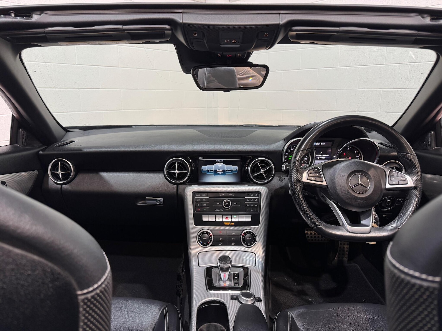 Used Mercedes-Benz SLC 2018 for sale - 76803558: Photo 25