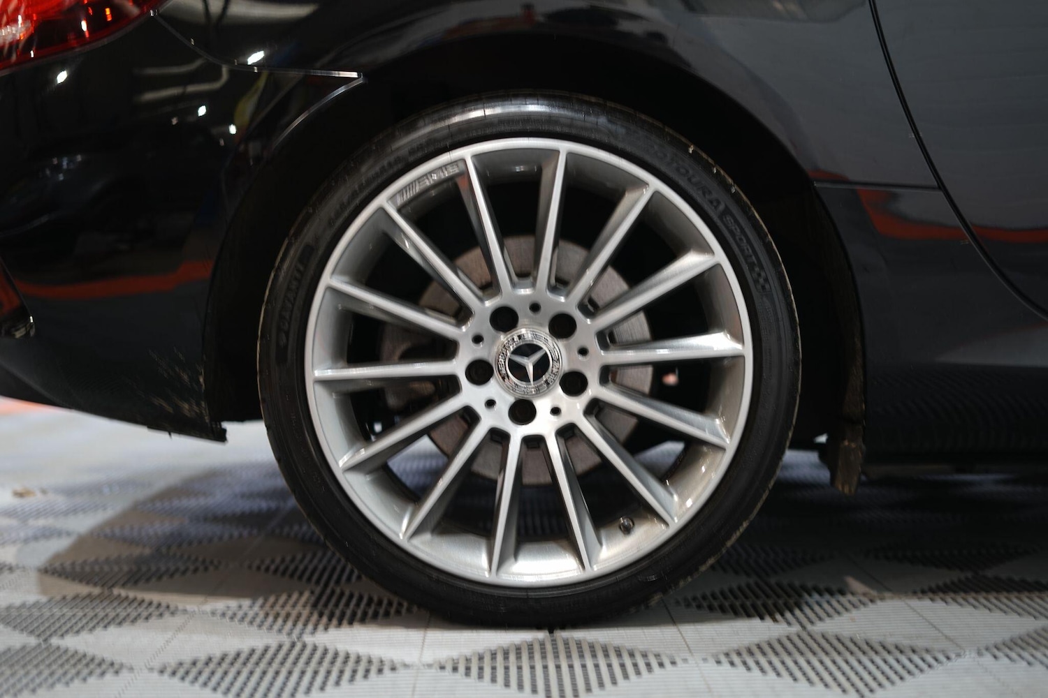 Used Mercedes-Benz SLC 2018 for sale - 76803558: Photo 38