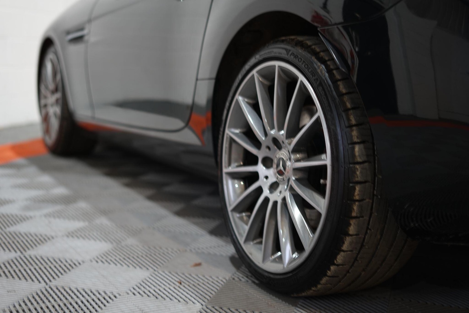 Used Mercedes-Benz SLC 2018 for sale - 76803558: Photo 41