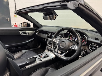 Used Mercedes-Benz SLC 2018 for sale - 76803558: Photo