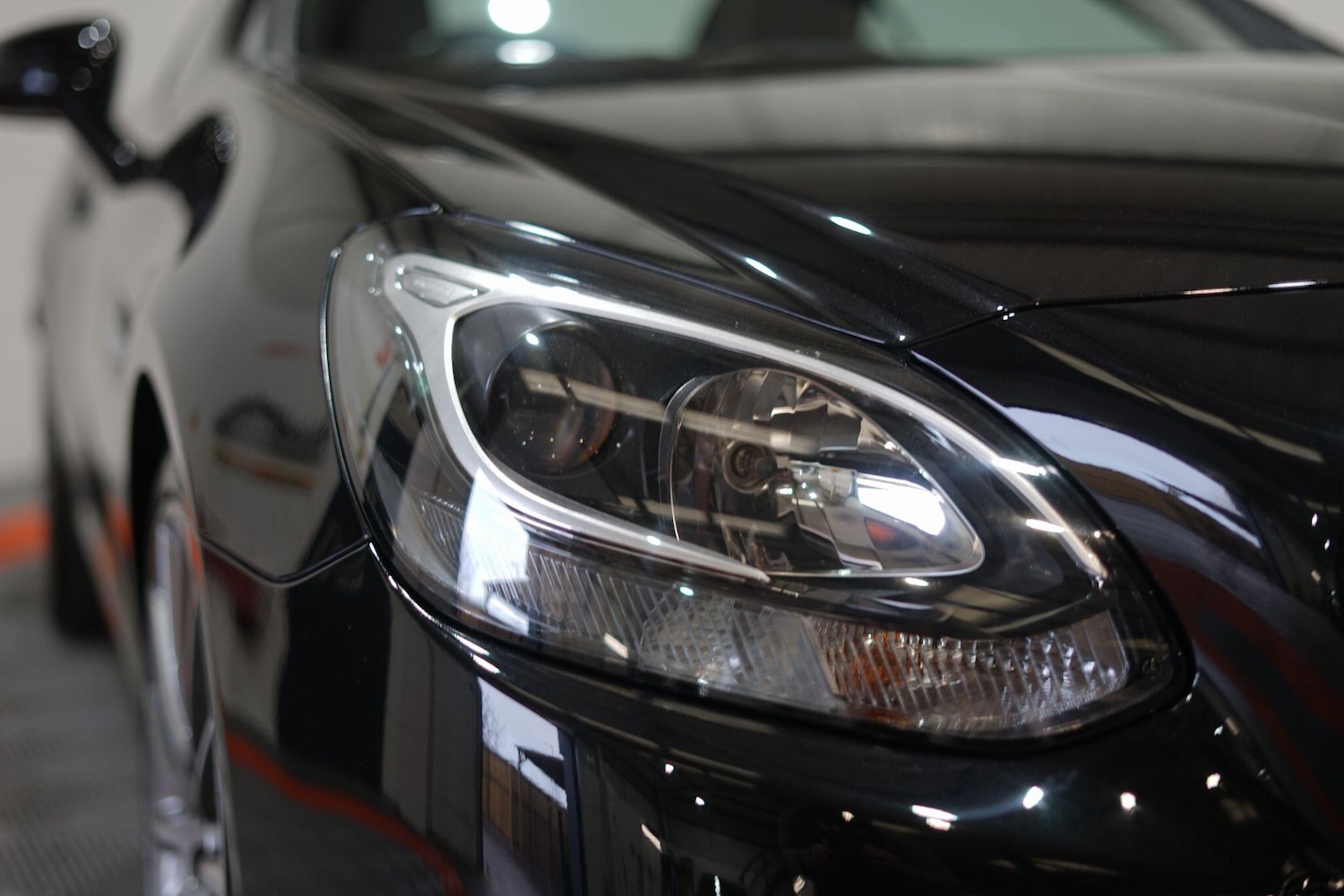 Used Mercedes-Benz SLC 2018 for sale - 76803558: Photo 58