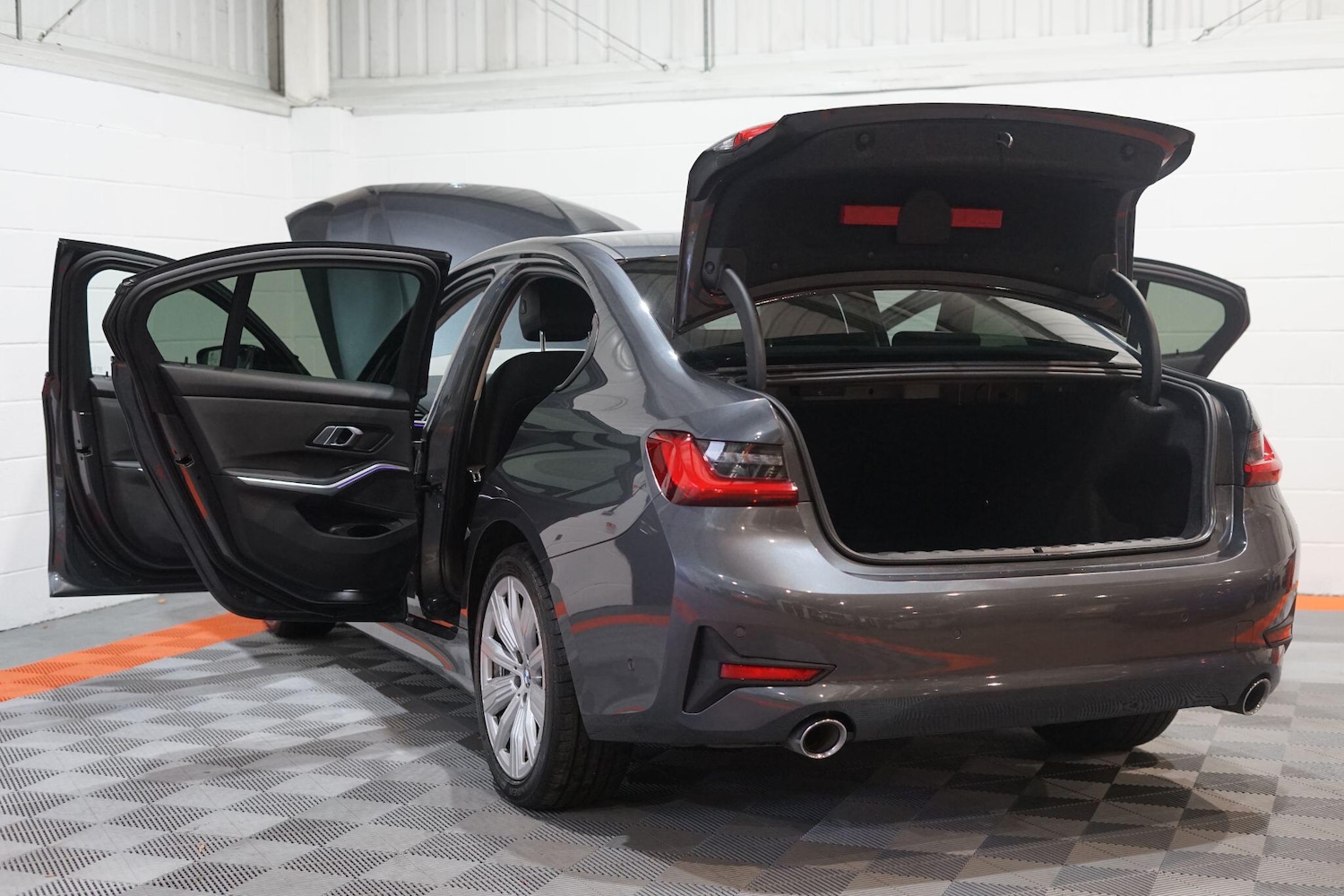 Used BMW 3 Series 2019 for sale - 76803560: Photo 12