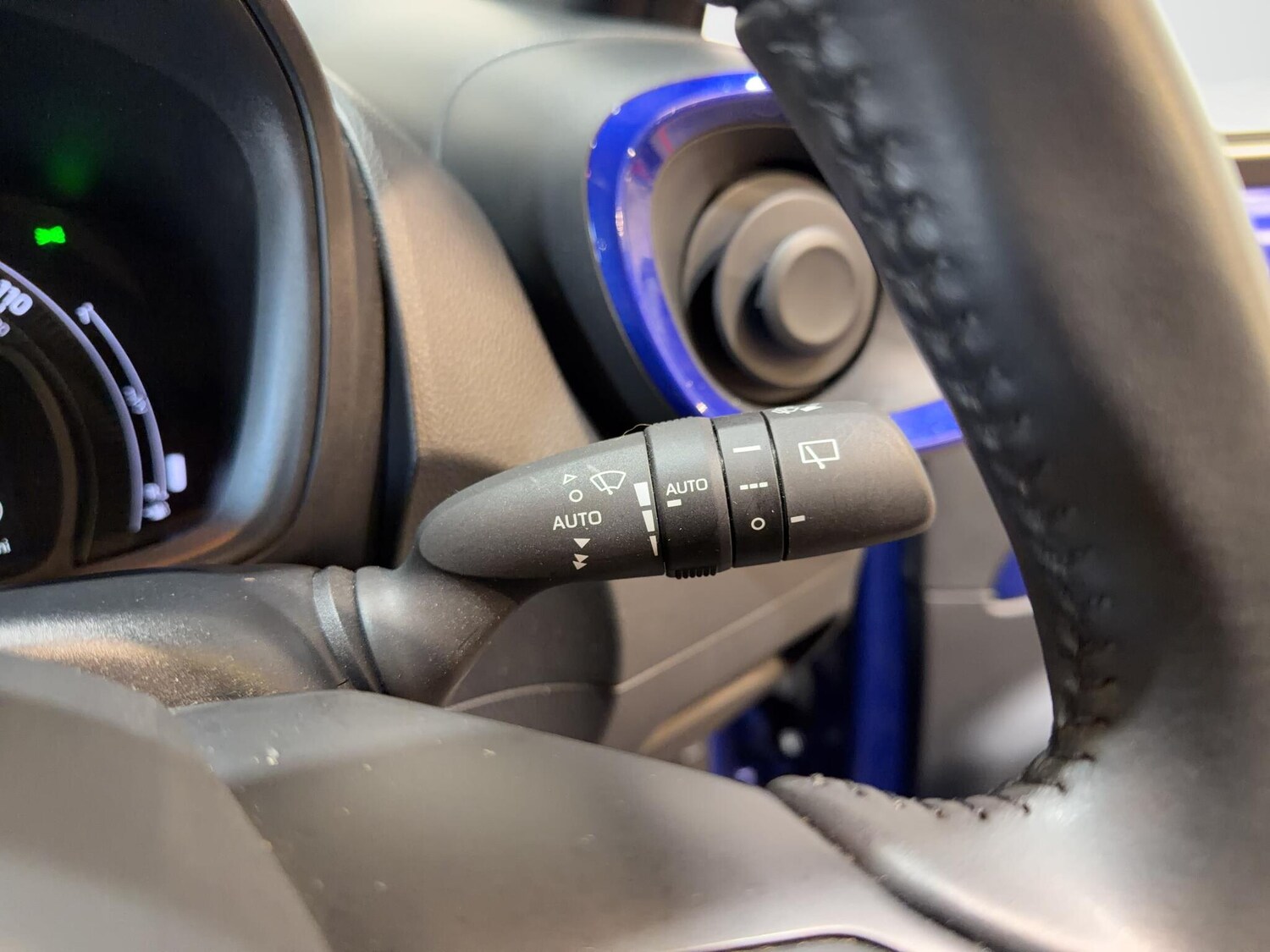 Used Toyota Aygo X 2022 for sale - 77839651: Photo 35