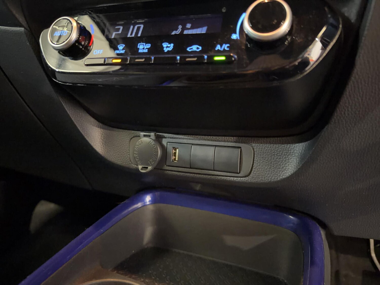 Used Toyota Aygo X 2022 for sale - 77839651: Photo 41