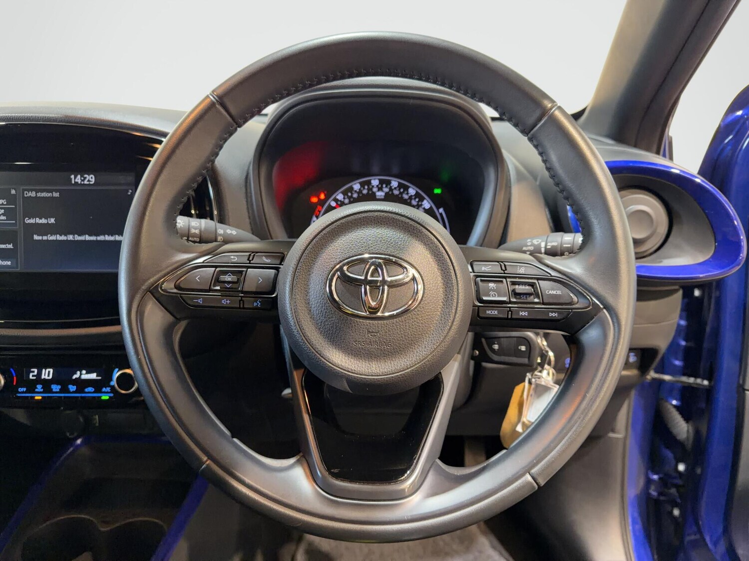 Used Toyota Aygo X 2022 for sale - 77839651: Photo 52