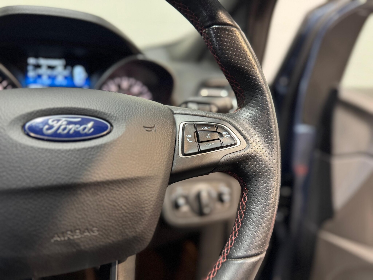 Used Ford Kuga 2019 for sale - 76803546: Photo 24