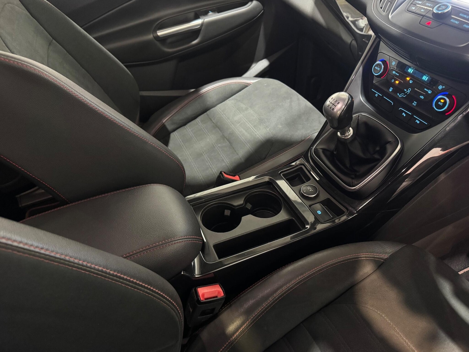 Used Ford Kuga 2019 for sale - 76803546: Photo 50