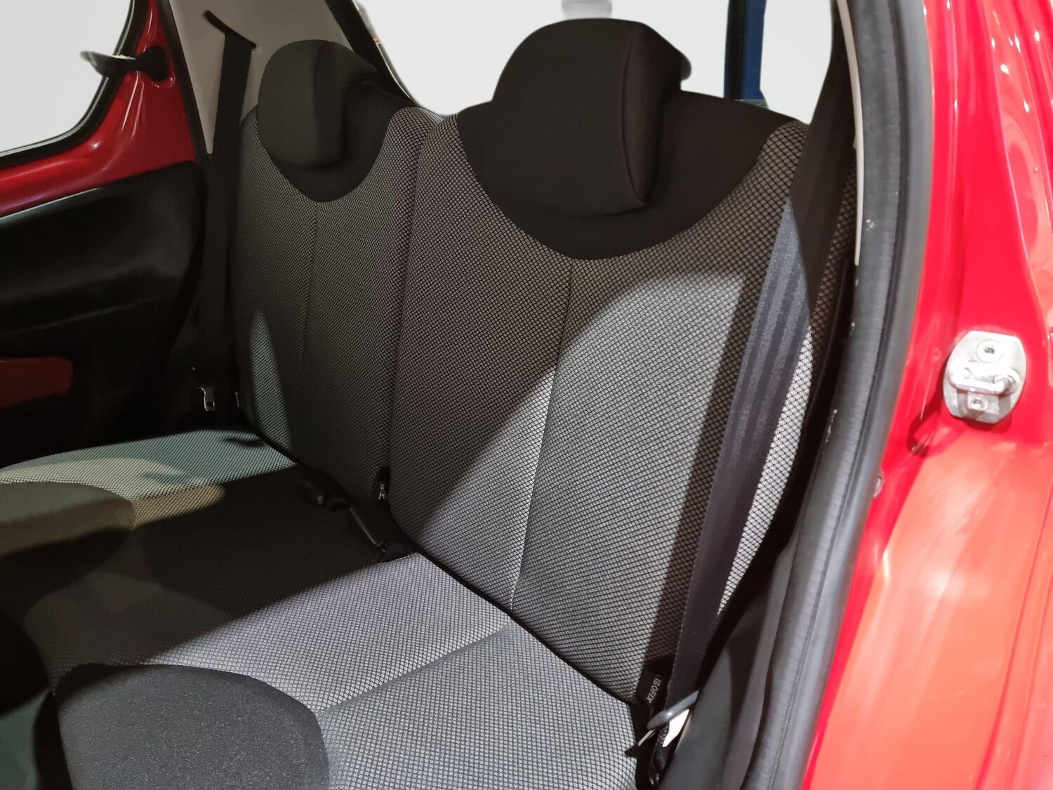 Used Toyota AYGO for sale - 77387150: Photo 29