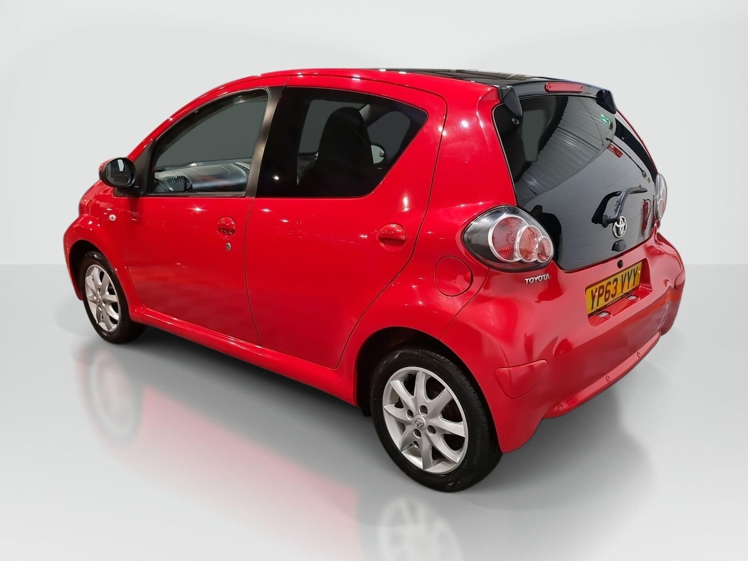 Used Toyota AYGO for sale - 77387150: Photo 3