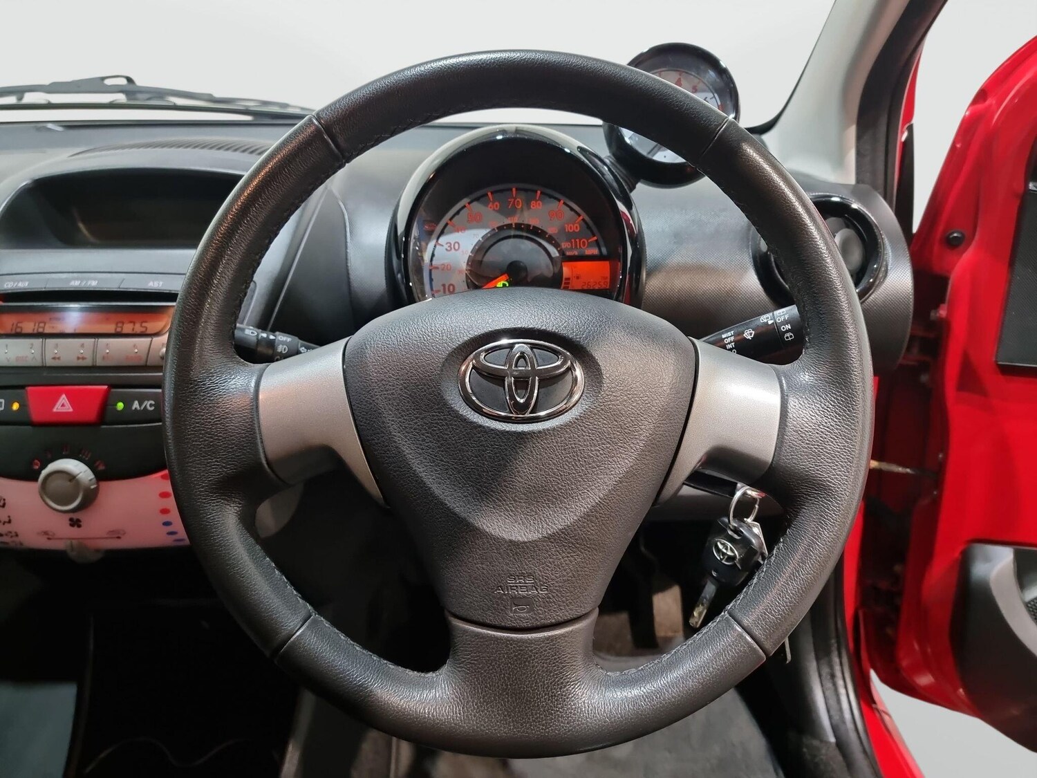 Used Toyota AYGO for sale - 77387150: Photo 45