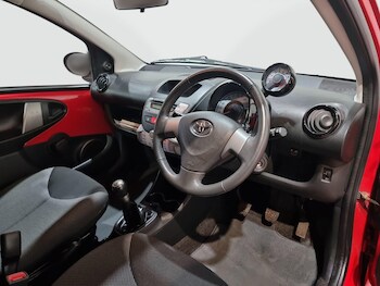 Used Toyota AYGO 2014 for sale - 77387150: Photo