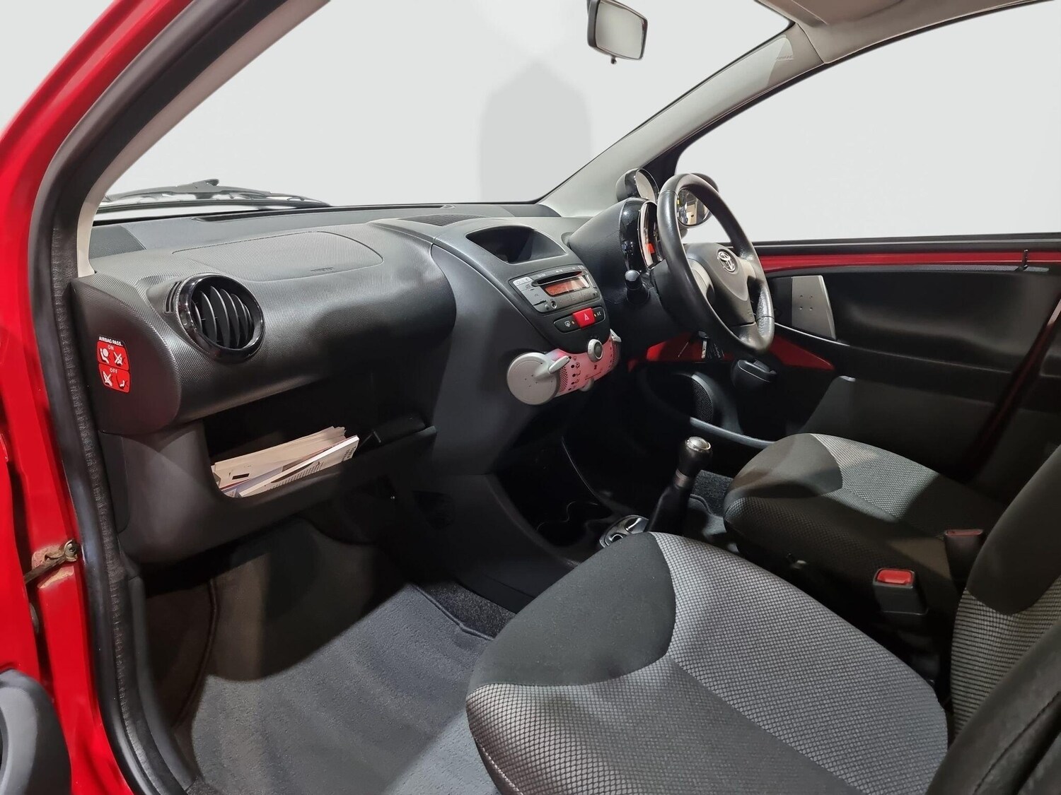 Used Toyota AYGO for sale - 77387150: Photo 61