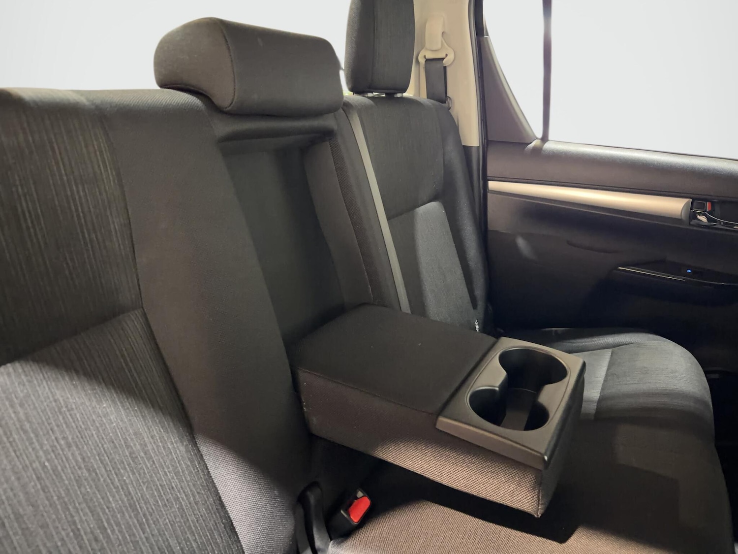 Used Toyota Hilux 2017 for sale - 77626300: Photo 53