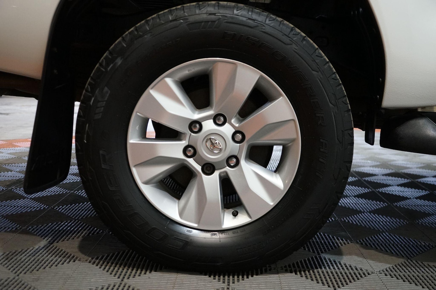 Used Toyota Hilux 2017 for sale - 77626300: Photo 6