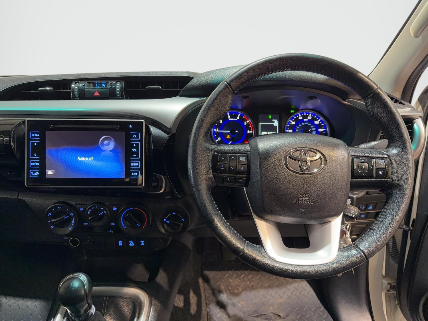 Used Toyota Hilux 2017 for sale - 77626300: Photo 68