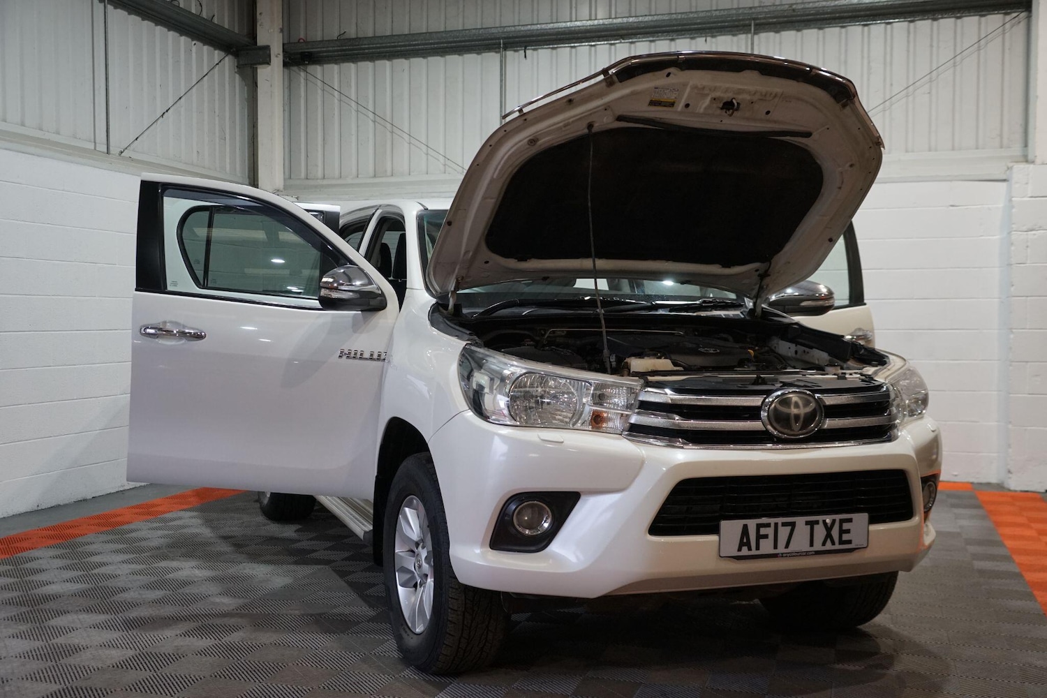 Used Toyota Hilux 2017 for sale - 77626300: Photo 9