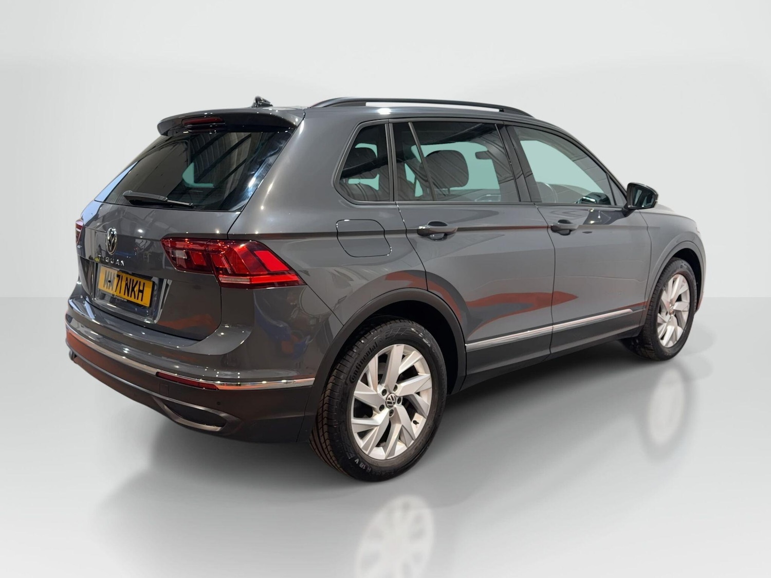 Used Volkswagen Tiguan 2022 for sale - 77425706: Photo 23