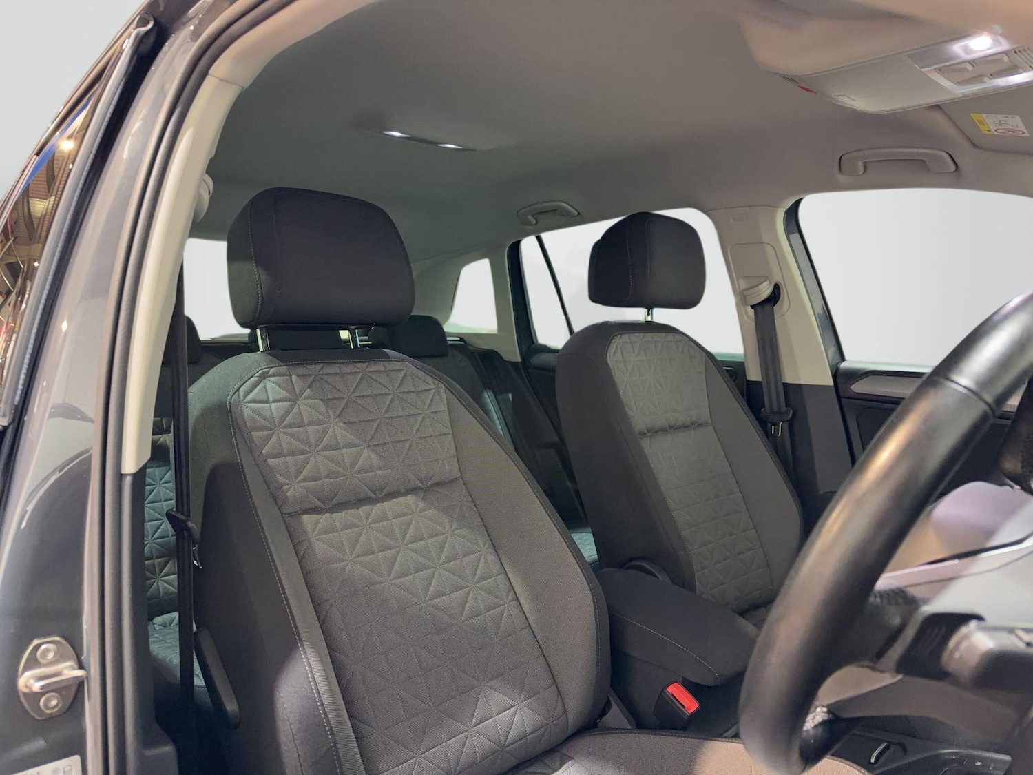 Used Volkswagen Tiguan 2022 for sale - 77425706: Photo 29