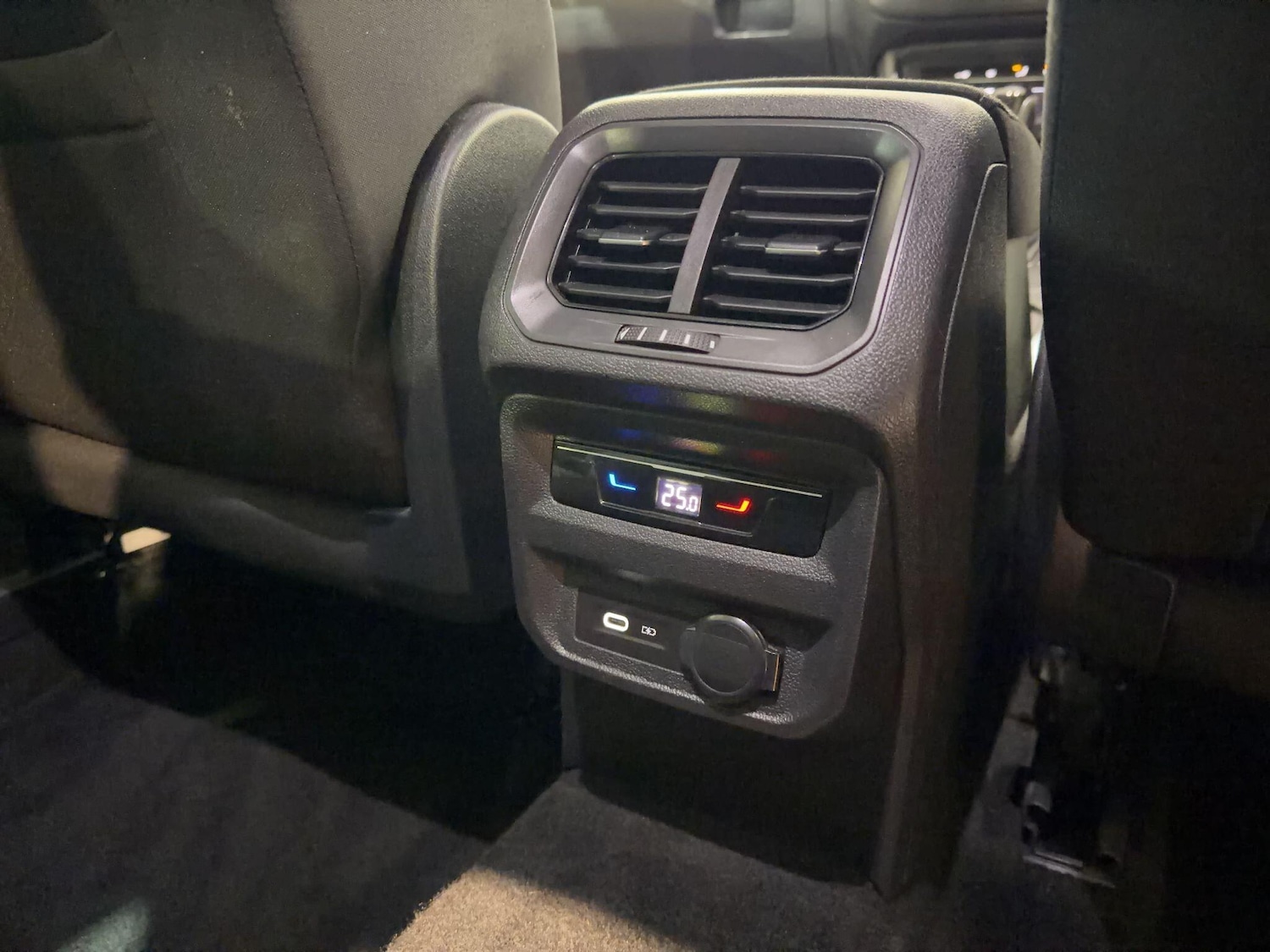 Used Volkswagen Tiguan 2022 for sale - 77425706: Photo 33