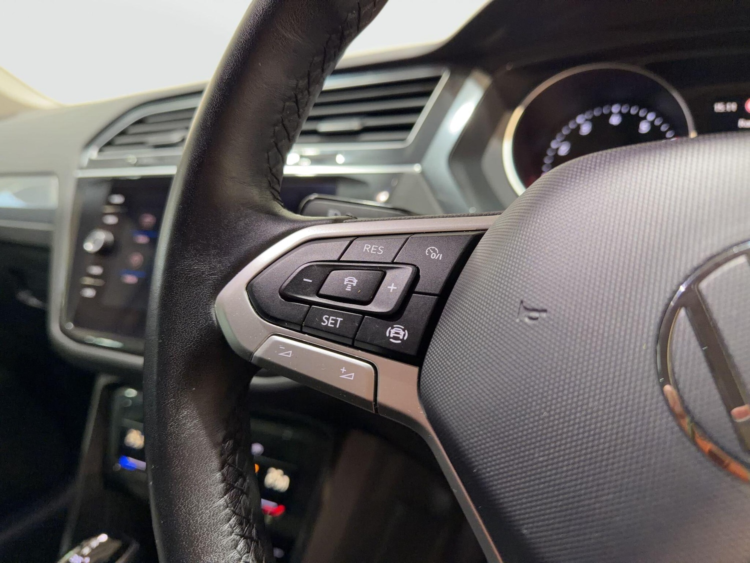 Used Volkswagen Tiguan 2022 for sale - 77425706: Photo 34