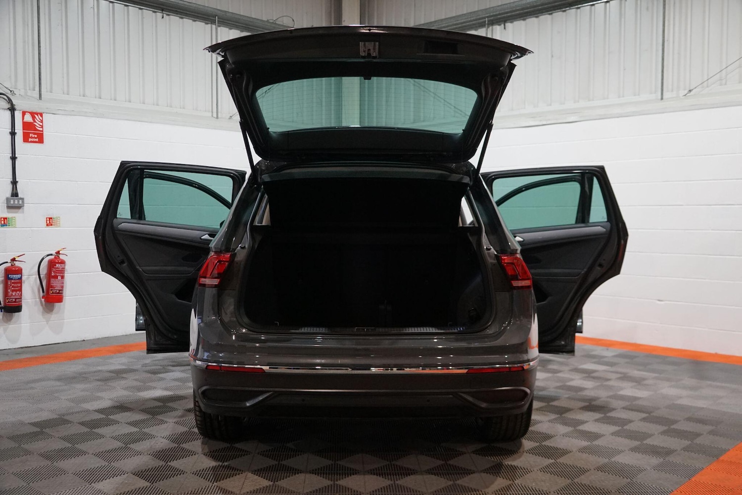 Used Volkswagen Tiguan 2022 for sale - 77425706: Photo 57