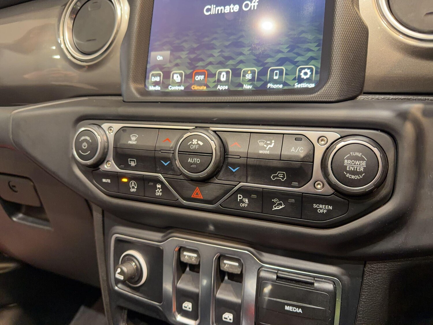 Used Jeep Wrangler 2020 for sale - 78047136: Photo 51