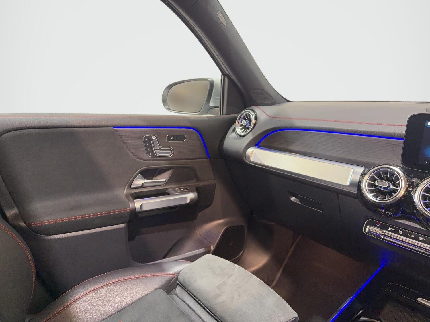 Used Mercedes-Benz EQB for sale - 78071927: Photo 28