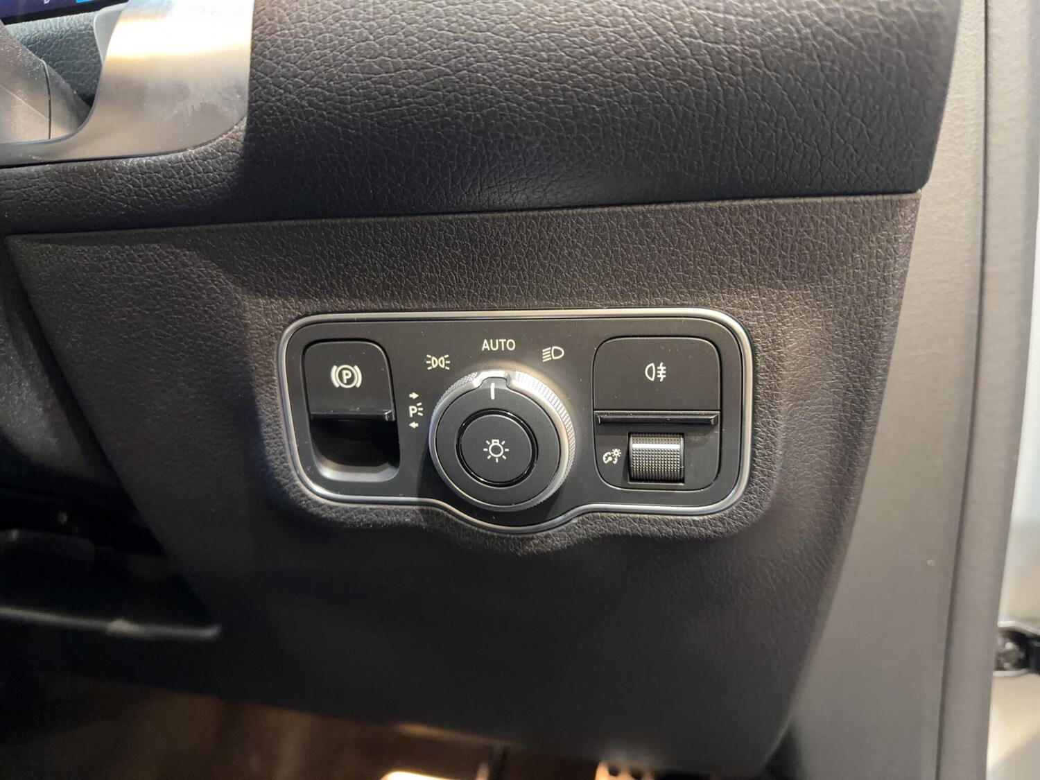 Used Mercedes-Benz EQB for sale - 78071927: Photo 37